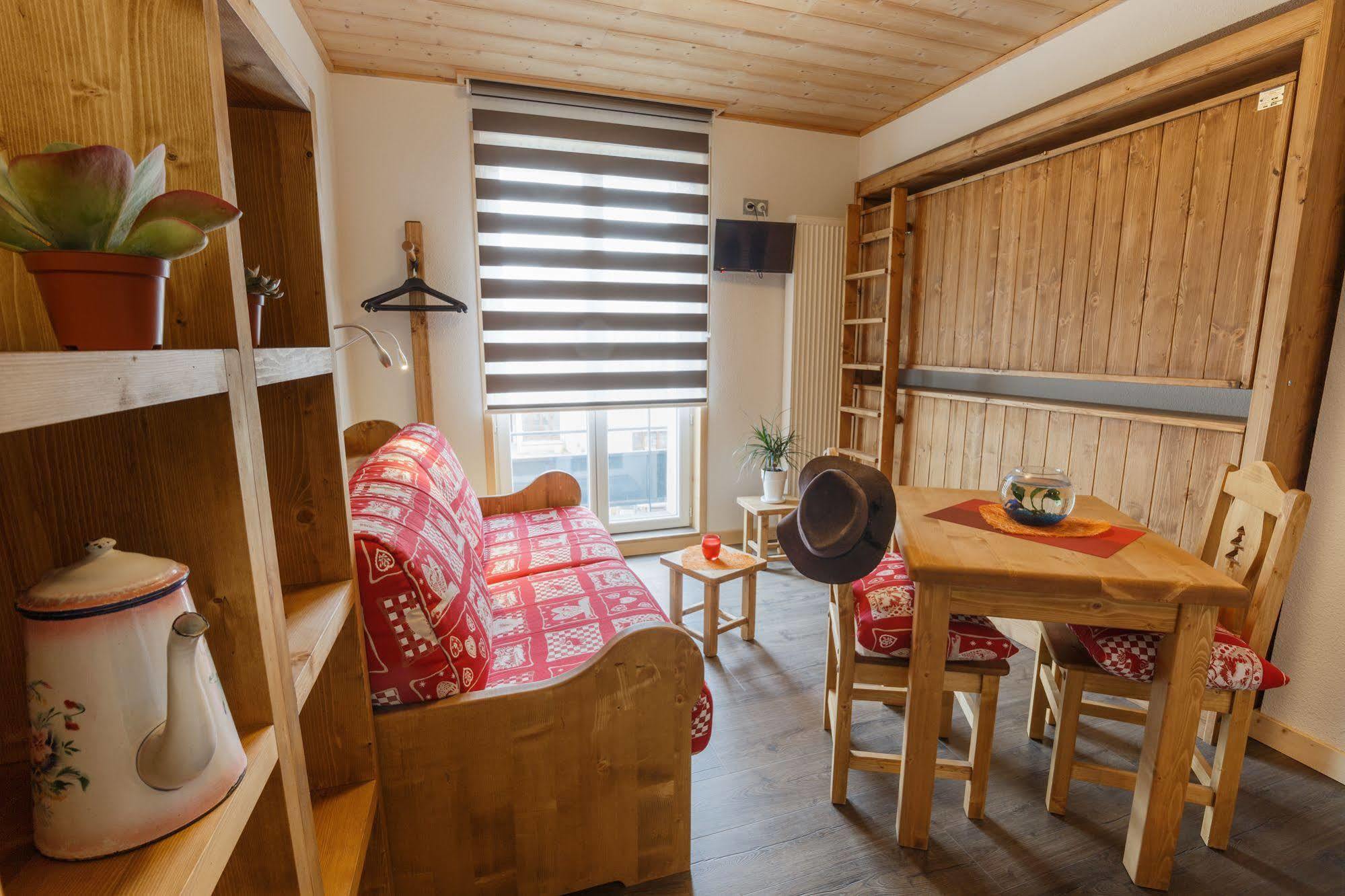 Residence Les Tavaillons มีฌูซ์ ภายนอก รูปภาพ
